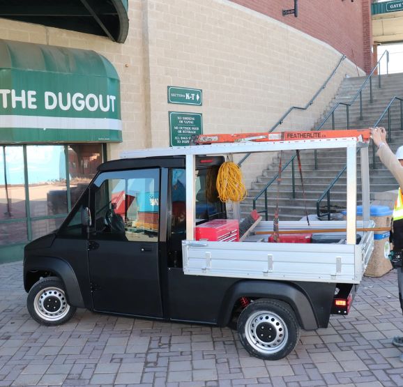 electric utility trucks with ladder rack